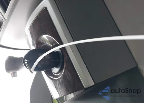 2010 Chrysler Town & Country Touring z USA, uszkodzony, nr VIN 2A4RR5D16AR443154